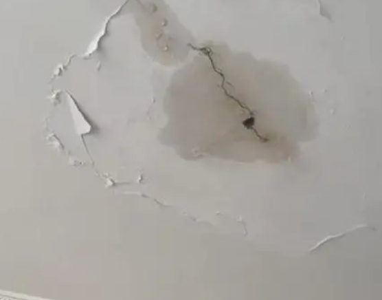阿巴嘎旗阳台漏水维修公司分享下屋面防水工程质量问题原因分析